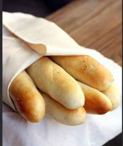 Endless Breadsticks- Yes, Please!